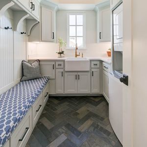 Meet your Posher, Dale christian